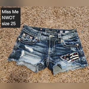 Miss me shorts